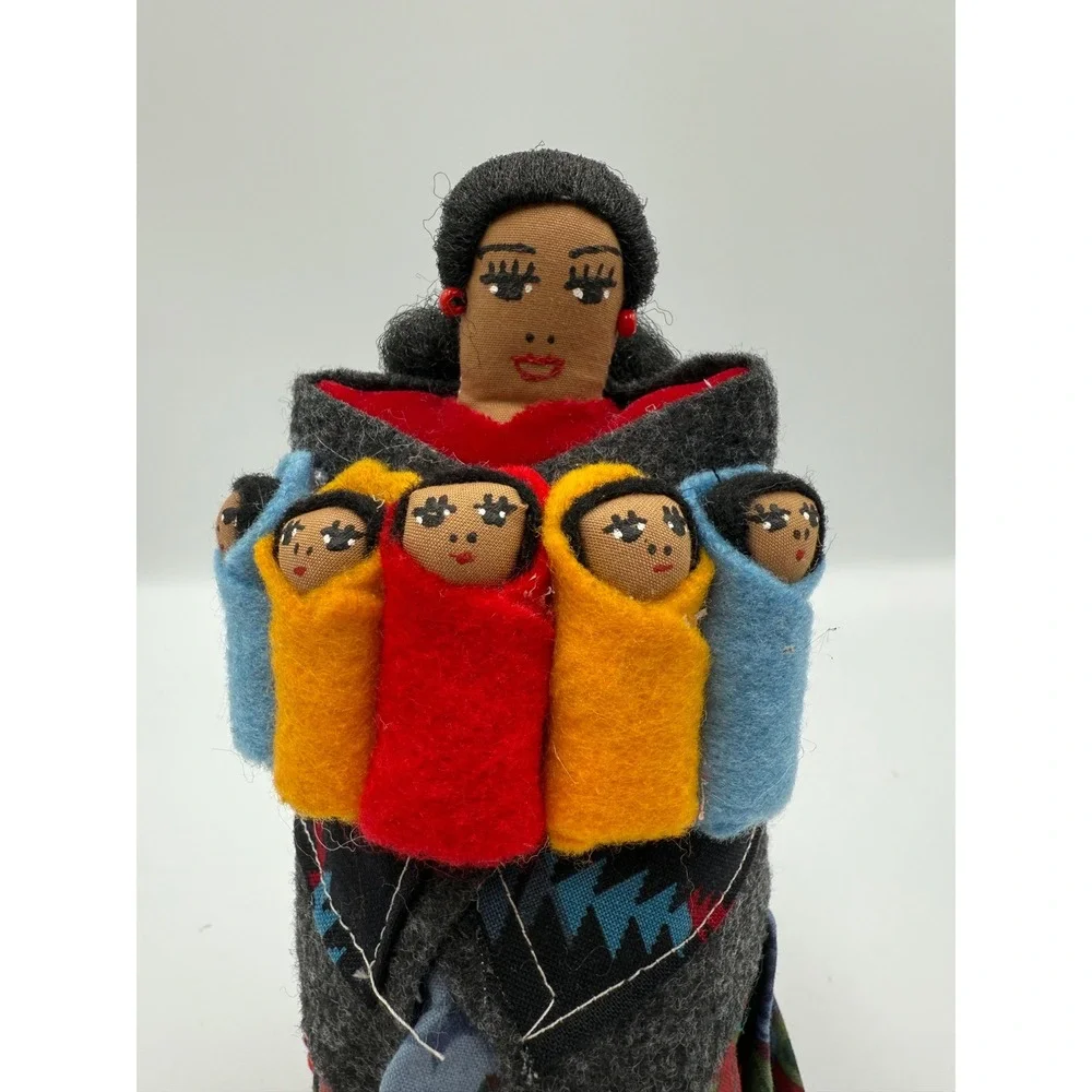 Handmade Native‎ American Storyteller Doll Mother with 5 Babies Folk Art 7.5